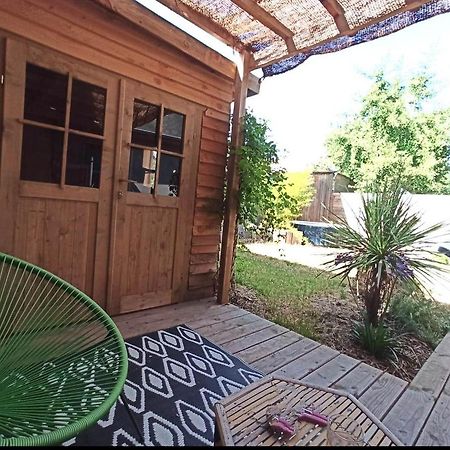 Chambre Dans Atelier D'Artiste Le Mans Exterior foto
